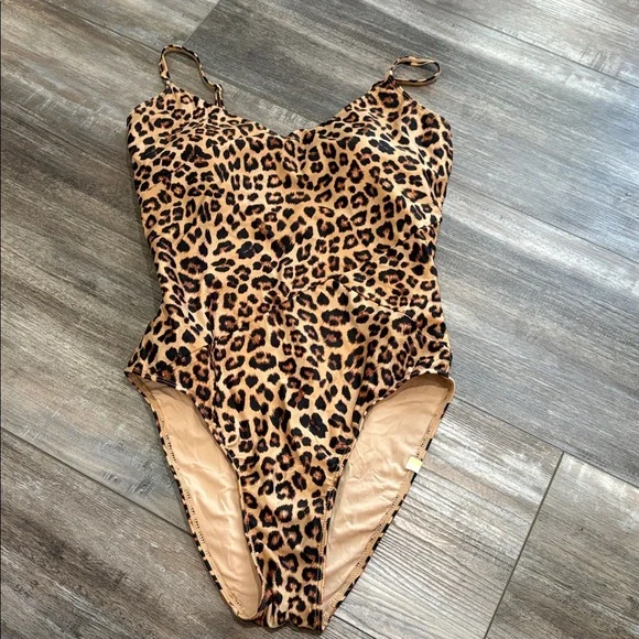 Summersalt Marina Leopard One Piece Swimsuit Size 6